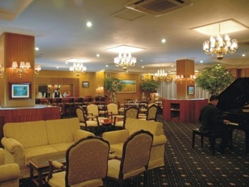 Bumi Senyiur Hotel Samarinda Esterno foto